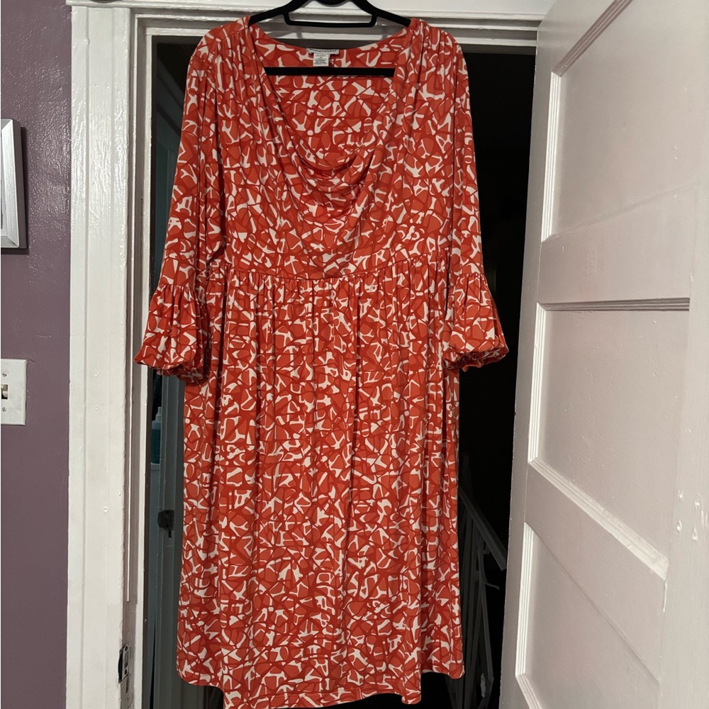 Elegant Red Patterned Dress